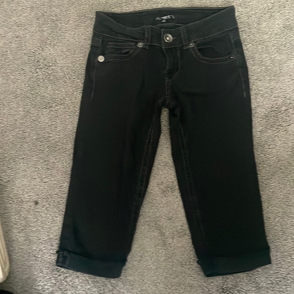 Sequin hearts capris size 7